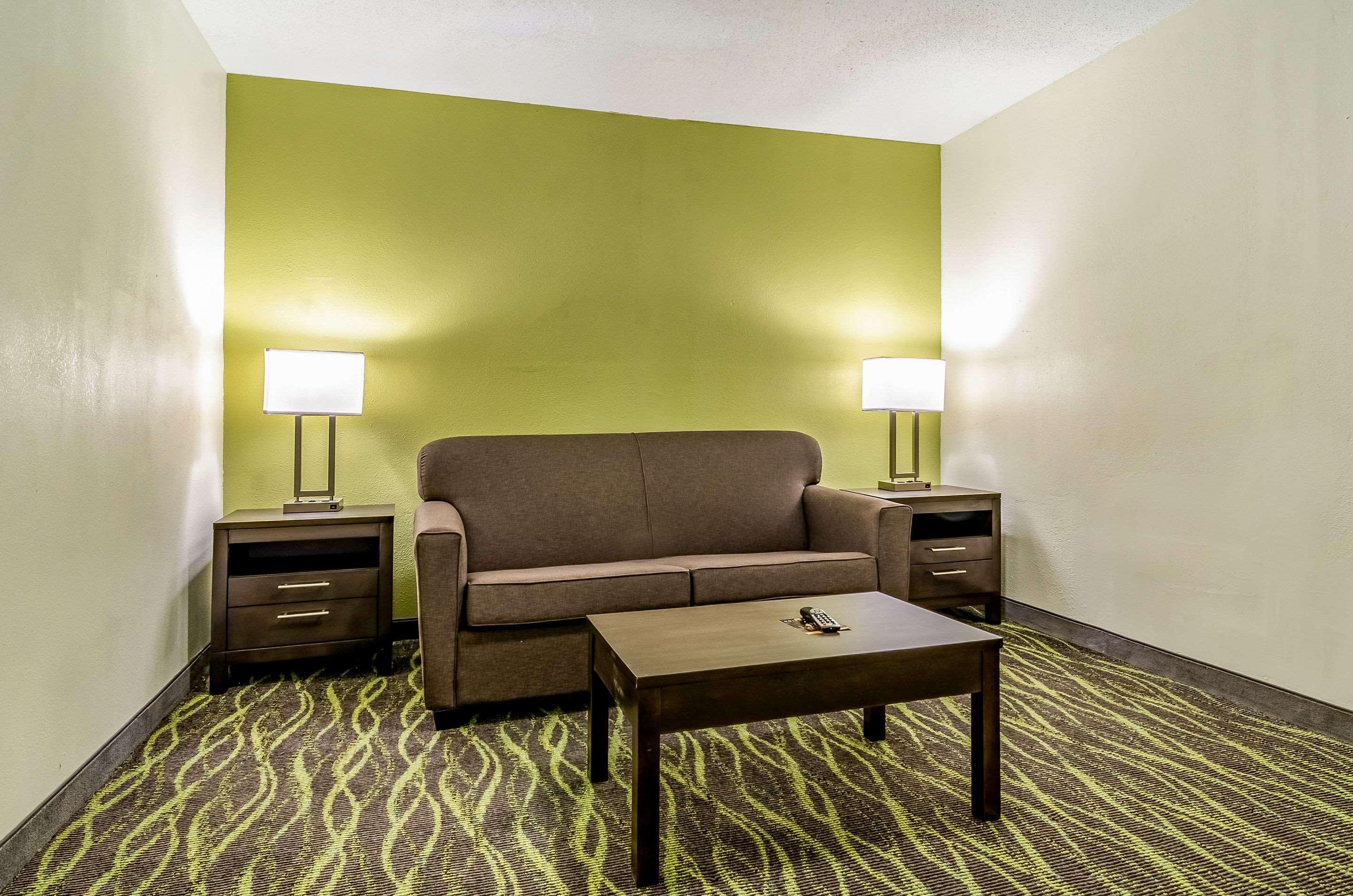 Quality Inn & Suites Creedmor - Butner Creedmoor Zewnętrze zdjęcie