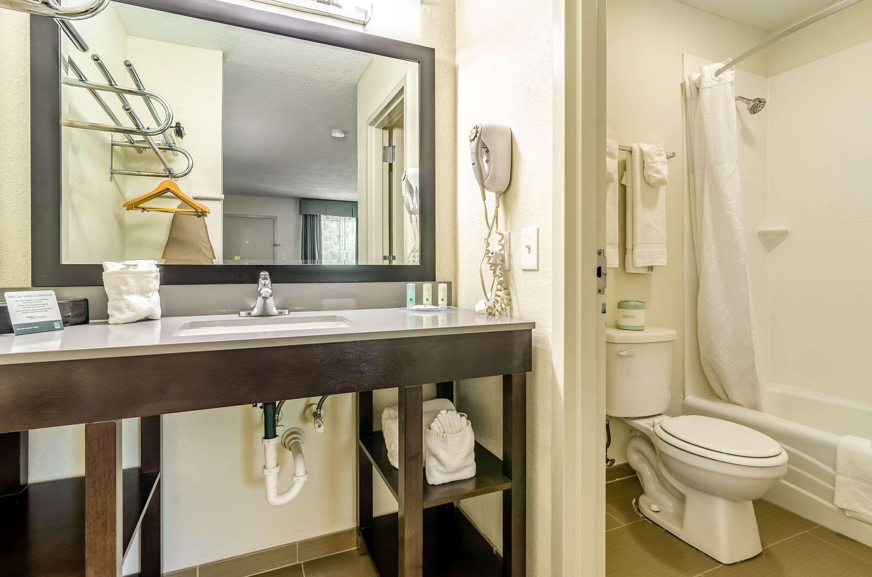 Quality Inn & Suites Creedmor - Butner Creedmoor Zewnętrze zdjęcie