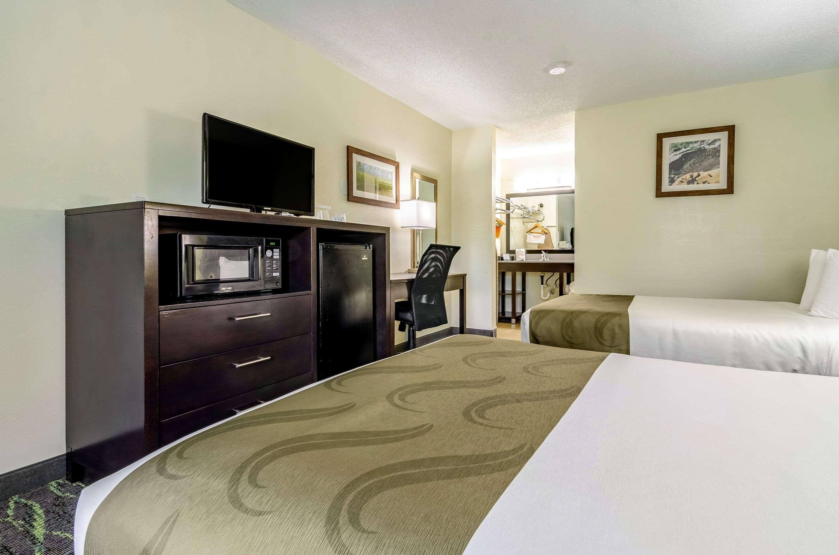 Quality Inn & Suites Creedmor - Butner Creedmoor Zewnętrze zdjęcie
